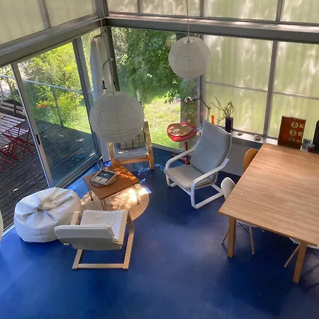 Casa-loft Suspendida Entre Arboles Ferienhaus *