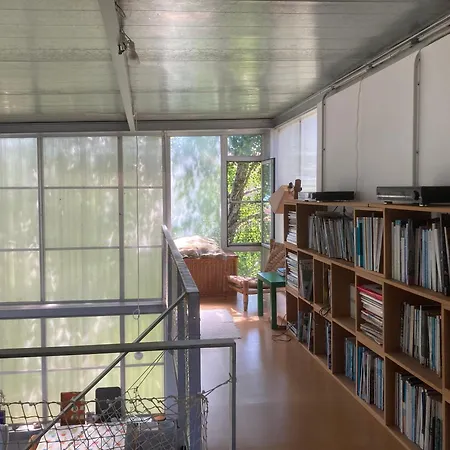 Casa-loft Suspendida Entre Arboles Ferienhaus Sanxenxo