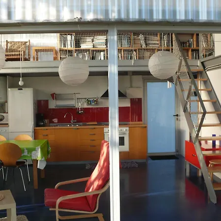 Ferienhaus Casa-loft Suspendida Entre Arboles