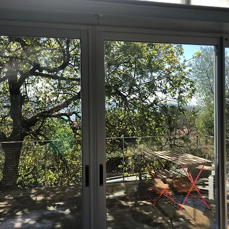 Casa-loft Suspendida Entre Arboles Ferienhaus